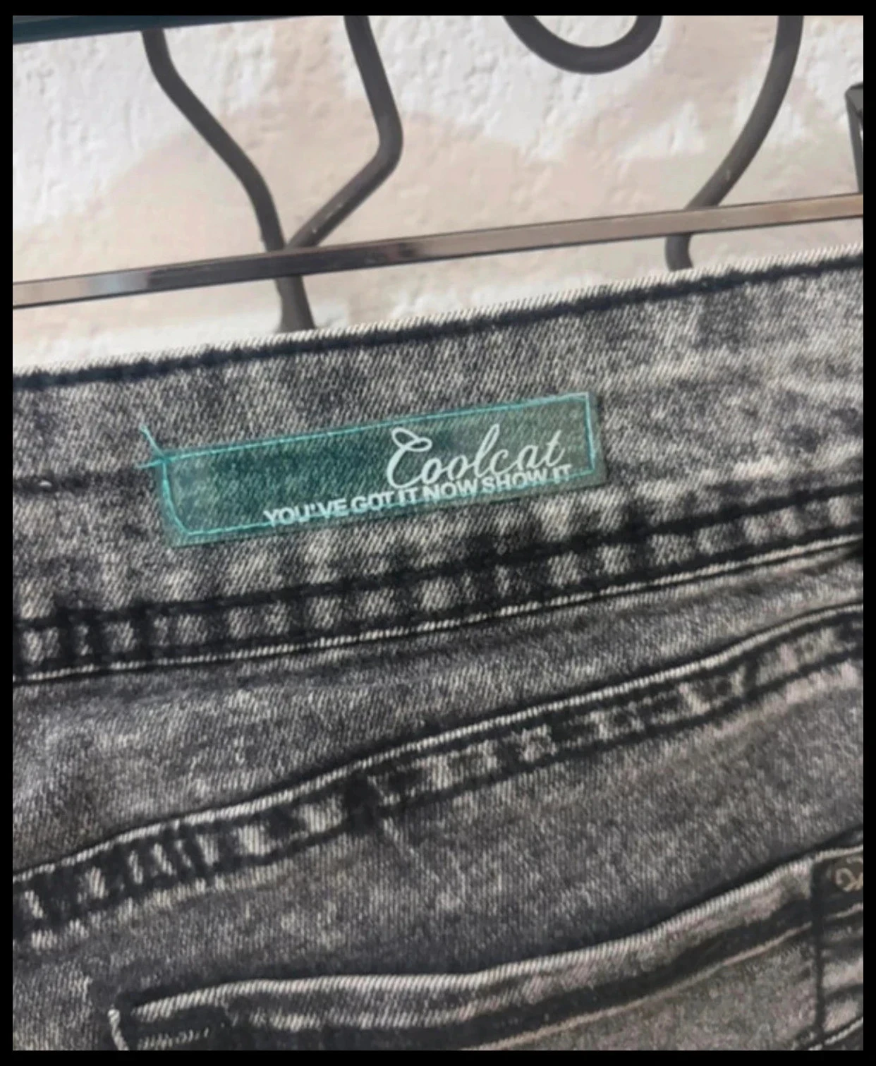 Coolcat Sassy Distressed Denim Mini-Shorts – Size XS – photo 4